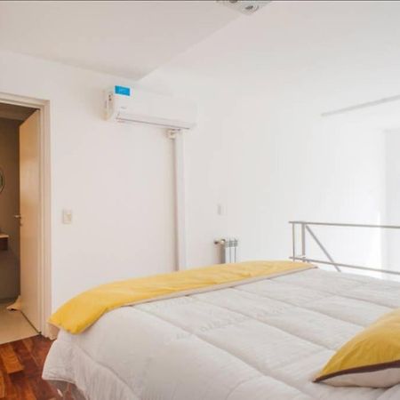 Appartamento Luminosos Loft En Recoleta 2 Cuadras Del Subte Buenos Aires Esterno foto