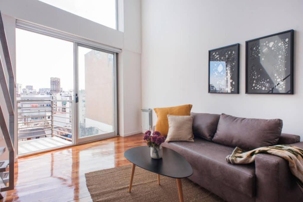 Appartamento Luminosos Loft En Recoleta 2 Cuadras Del Subte Buenos Aires Esterno foto